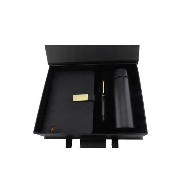 Set elegante Tayrona personalizado con logo